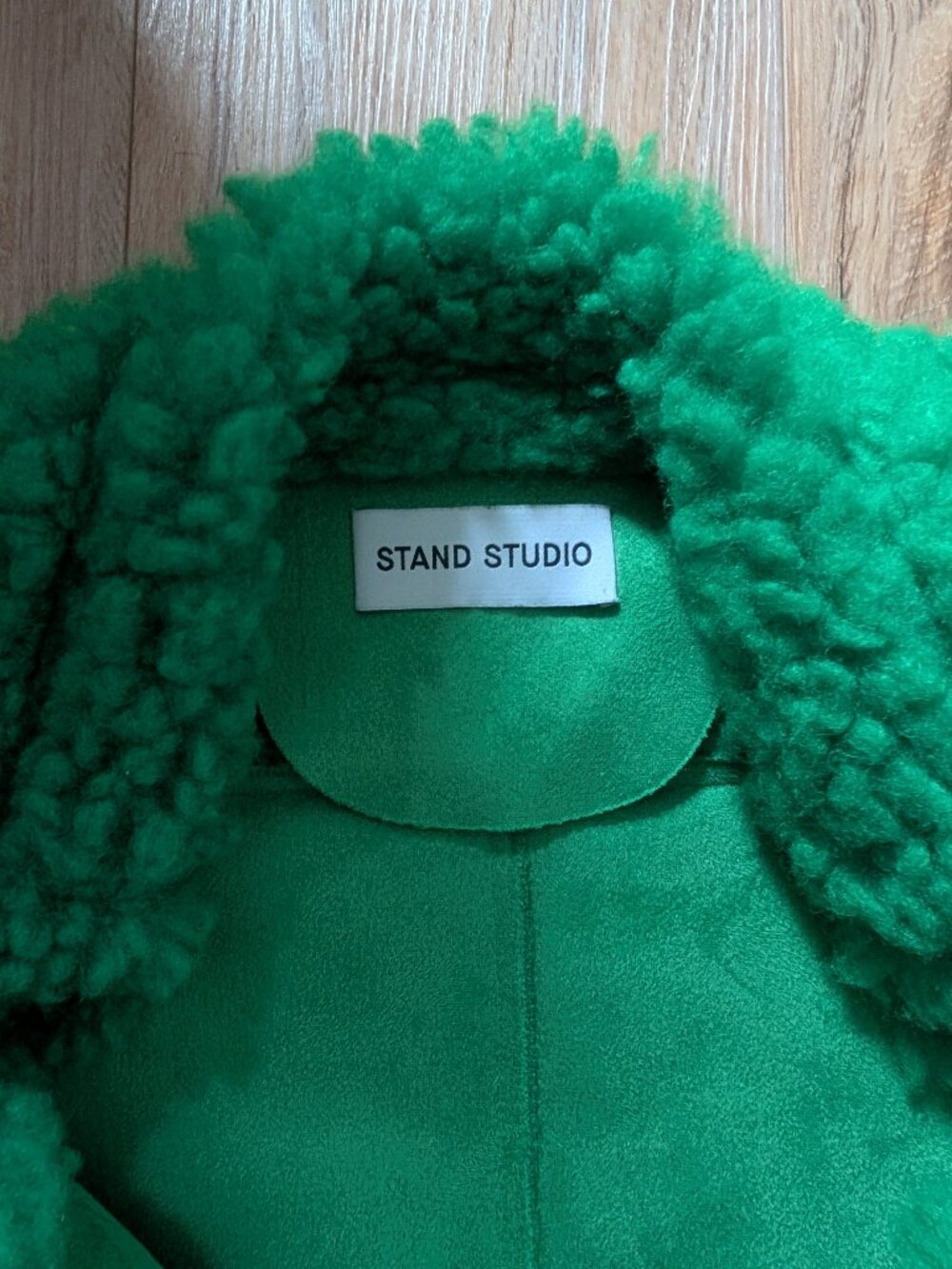 Stand Studio